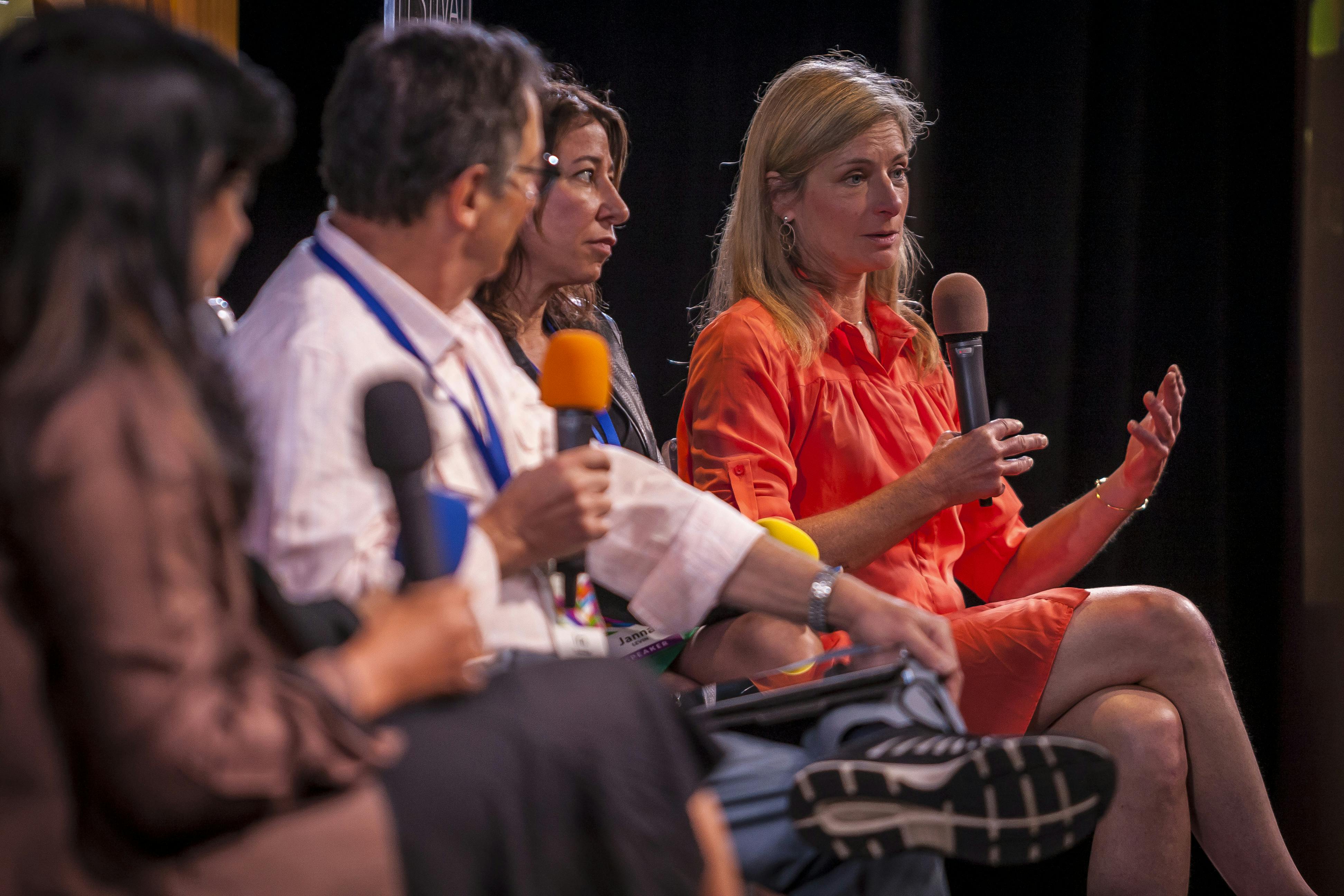 27368296593 E4c9c6b157 O